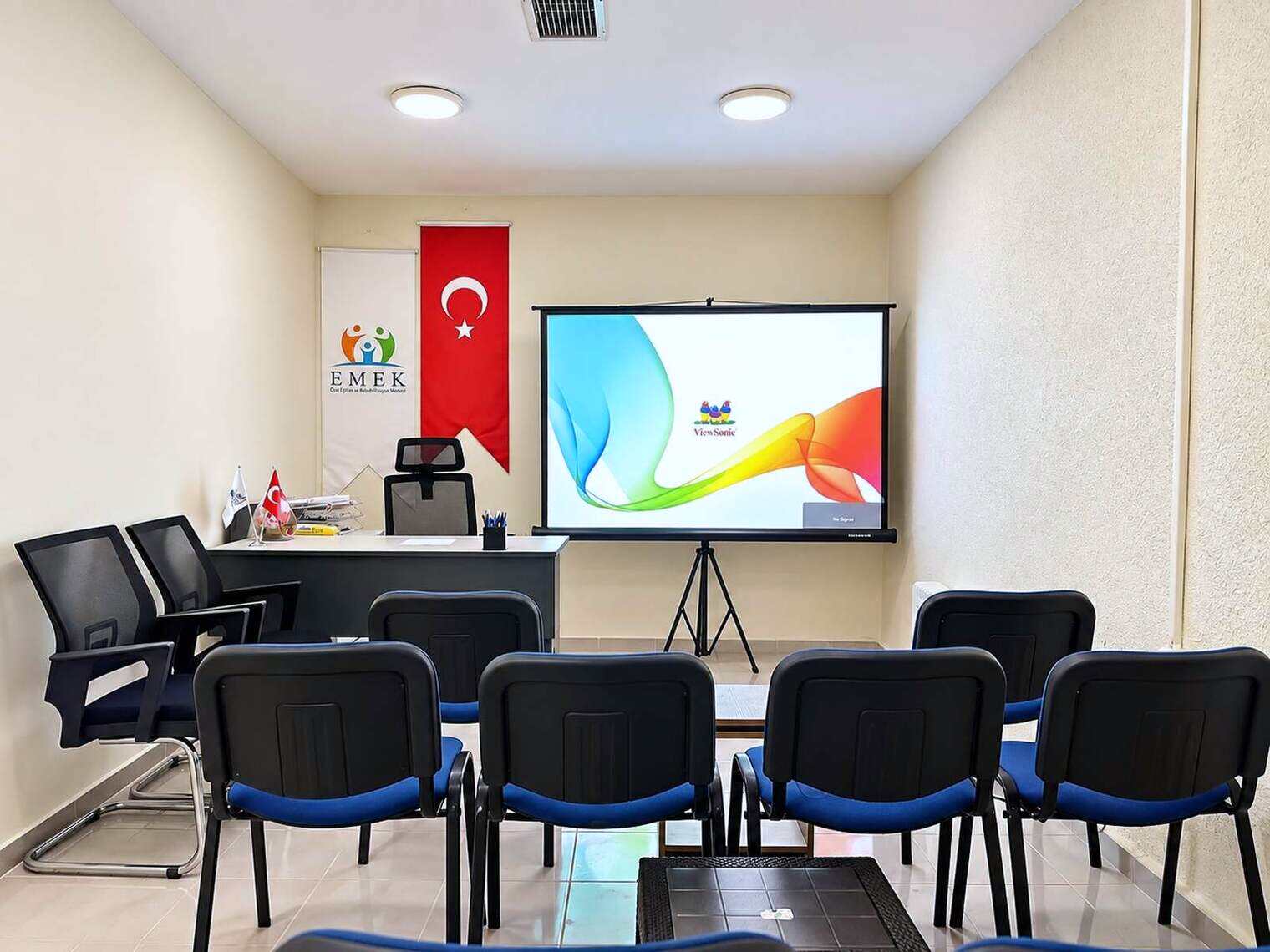 Emek Özel Eğitim Galeri